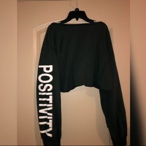 H&M cropped long sleeve shirt